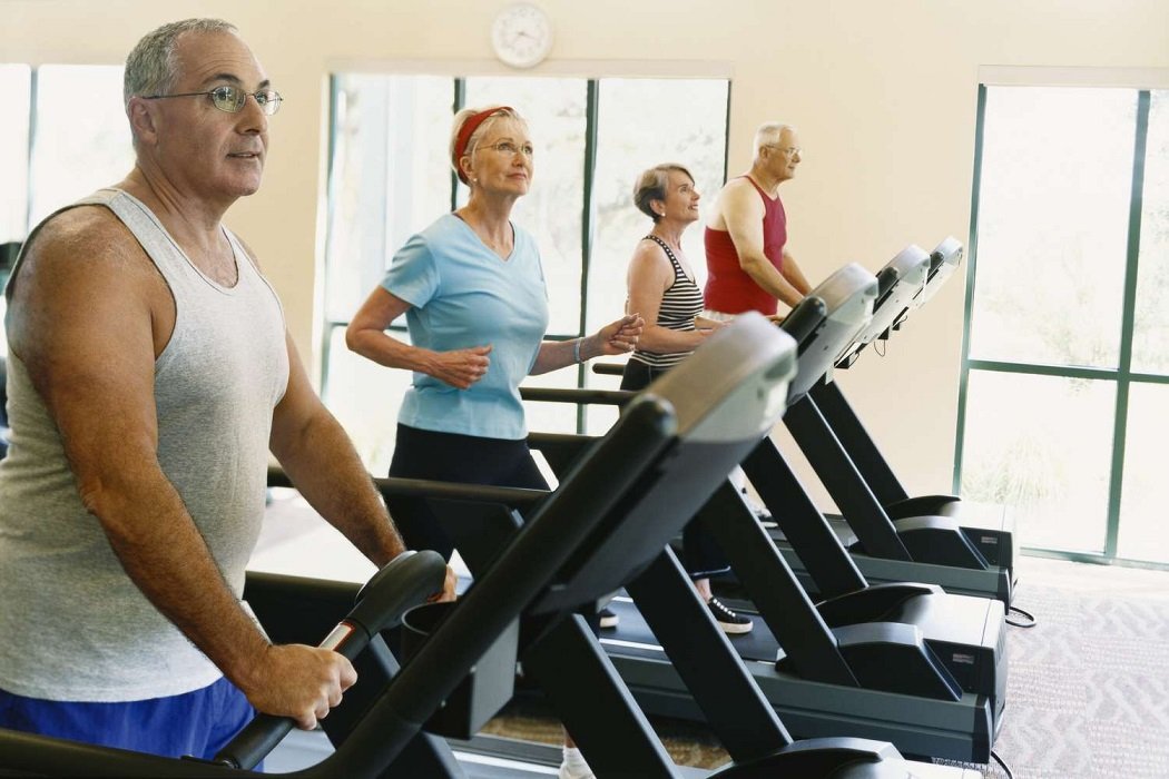 Unlocking the Advantages of Treadmill Walking for Seniors and Individuals with Mobility Challenges